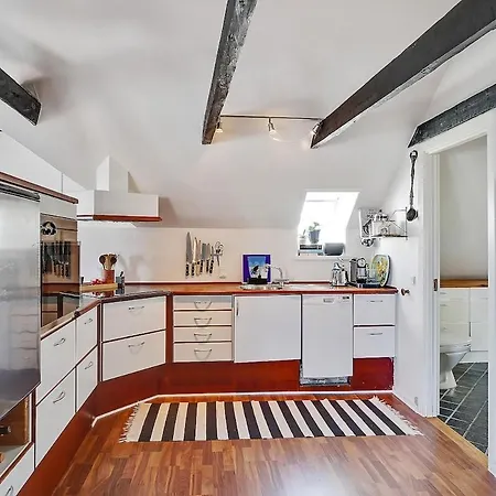 Modern Citycenter Close To Everything Apartment *
